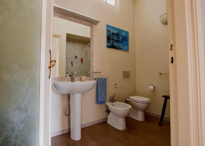 Casa D'artista - Charming + Parking Appartamento